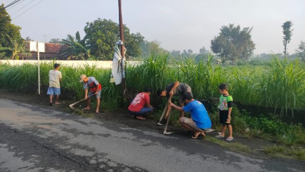 Kerja Bakti Rutin Desa Sumberejo Kulon – Bulan Juli